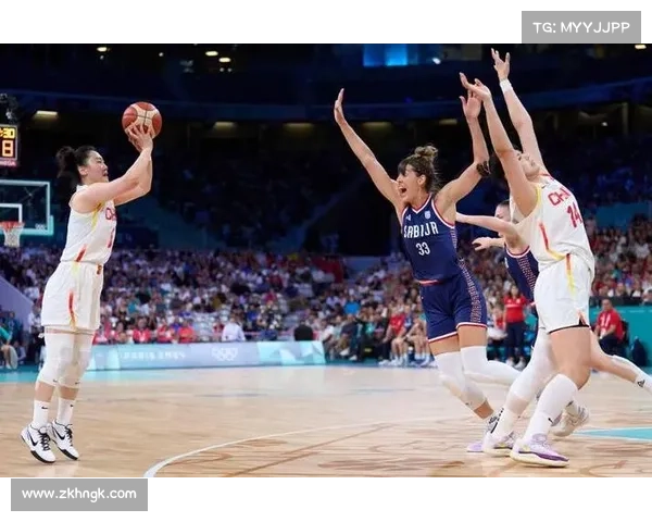 中国女篮世界杯小组赛63:77不敌美国女篮 中国女篮世界杯小组赛63:77不敌美国女篮